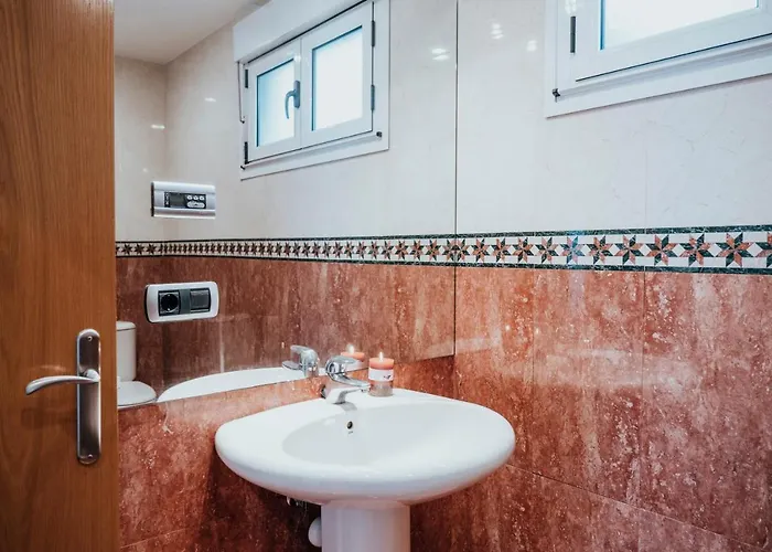 Apartment El Sexto De La Playa + Parking Gratis *